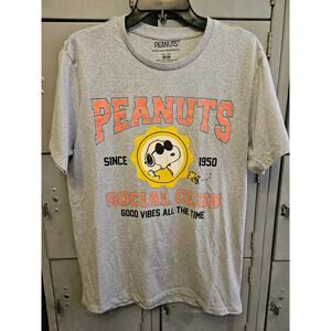 Peanuts Snoopy Unisex Graphic Tshirt Size Medium Short Sleeve Good Vibes
